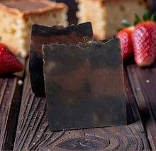 Load image into Gallery viewer, Strawberry Poundcake Soap